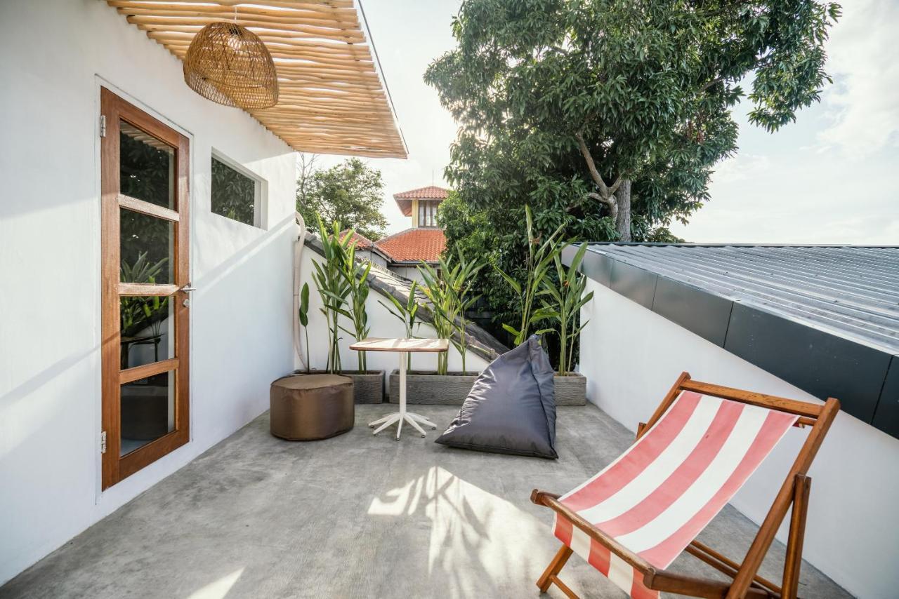 Batu Belig Living Managed By Cpm Bali Apartment เซมินยัค ภายนอก รูปภาพ
