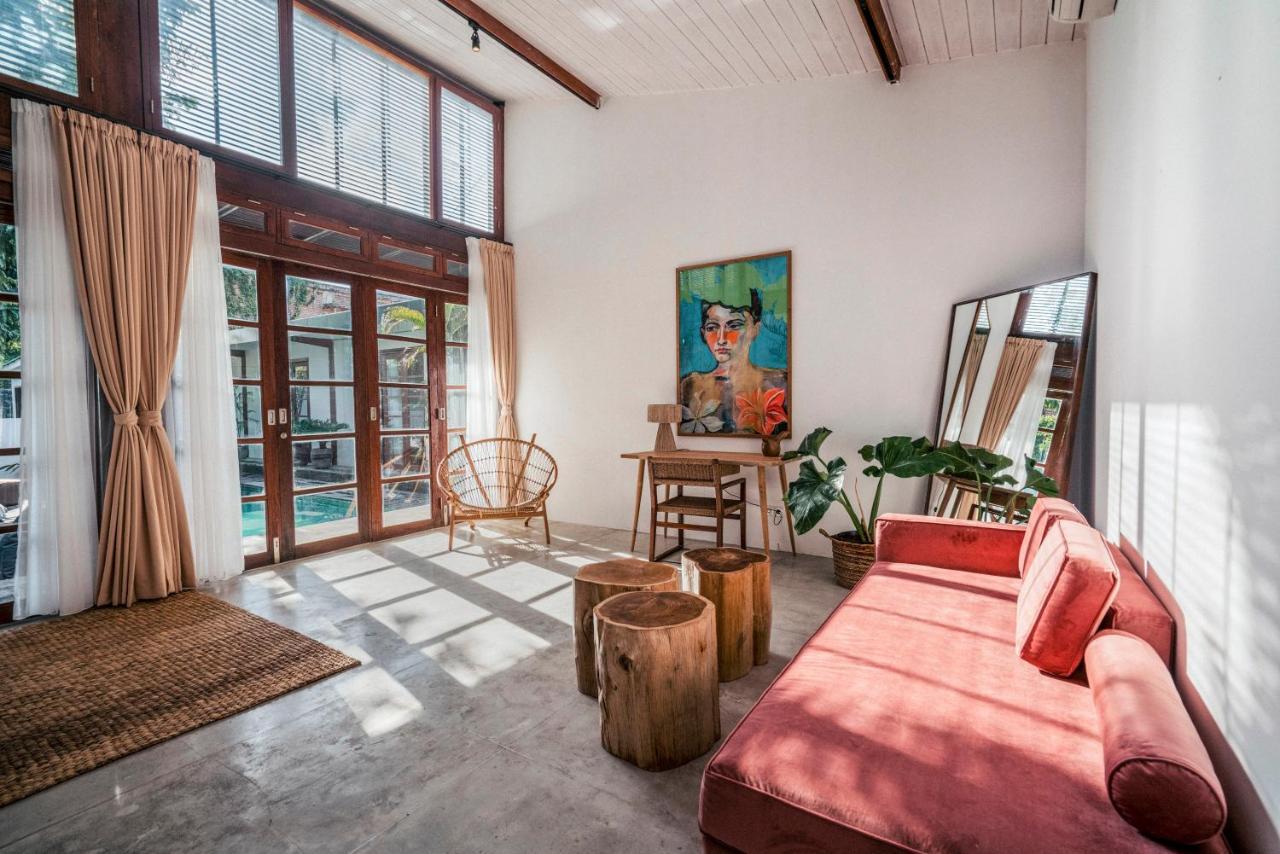 Batu Belig Living Managed By Cpm Bali Apartment เซมินยัค ภายนอก รูปภาพ