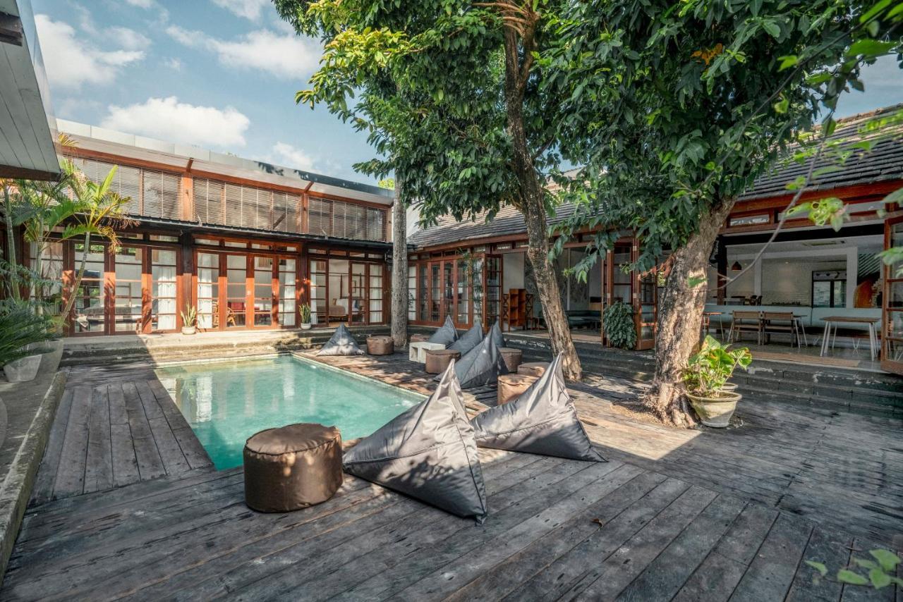 Batu Belig Living Managed By Cpm Bali Apartment เซมินยัค ภายนอก รูปภาพ