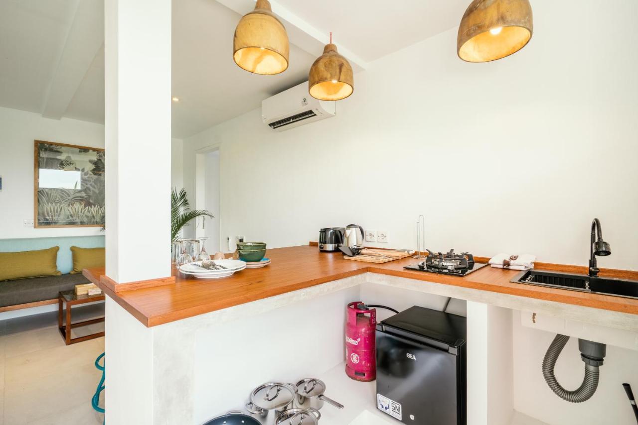 Batu Belig Living Managed By Cpm Bali Apartment เซมินยัค ภายนอก รูปภาพ