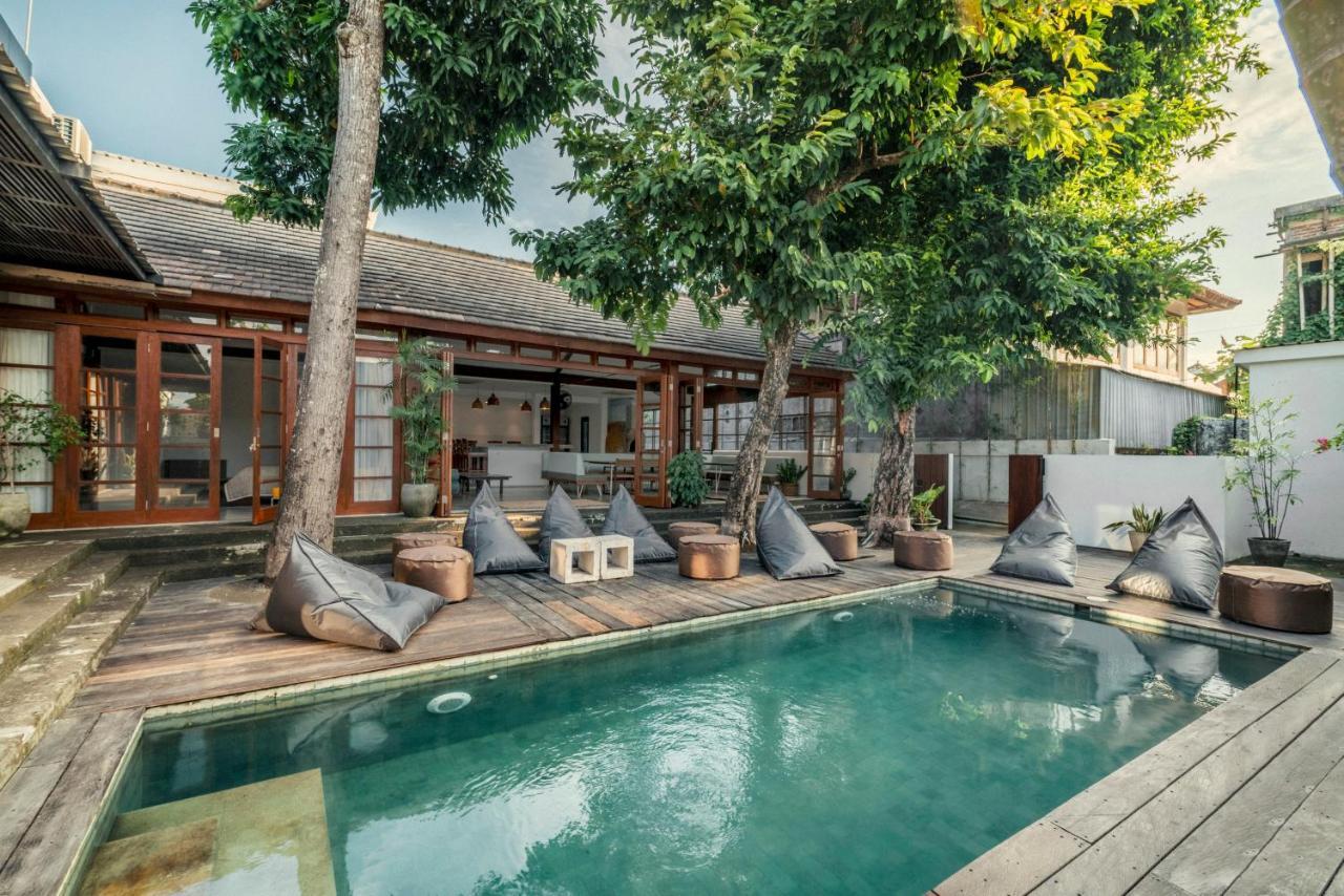 Batu Belig Living Managed By Cpm Bali Apartment เซมินยัค ภายนอก รูปภาพ