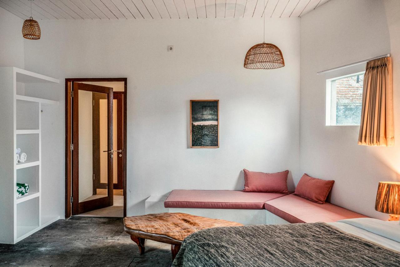 Batu Belig Living Managed By Cpm Bali Apartment เซมินยัค ภายนอก รูปภาพ