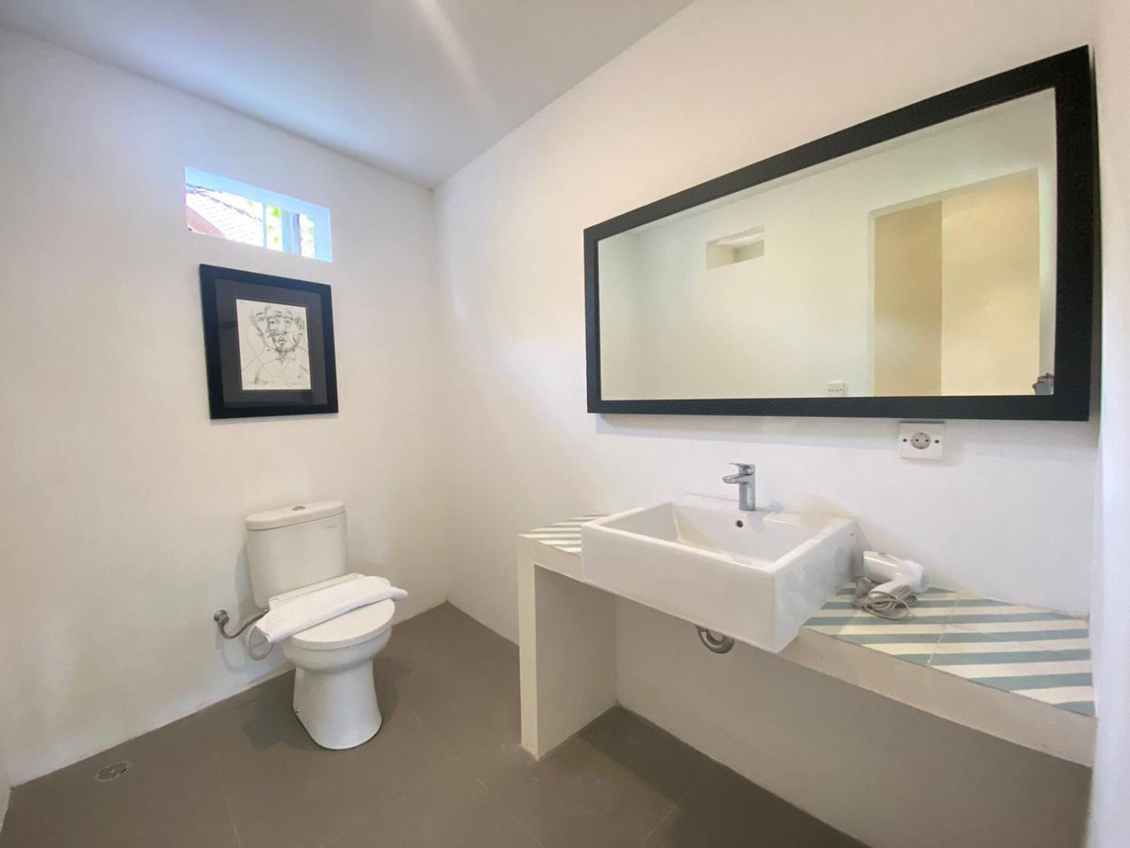 Batu Belig Living Managed By Cpm Bali Apartment เซมินยัค ภายนอก รูปภาพ